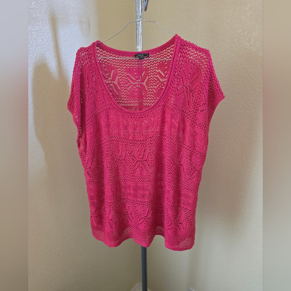Lisa International Short Sleeve Lightweight Crochet Sweater